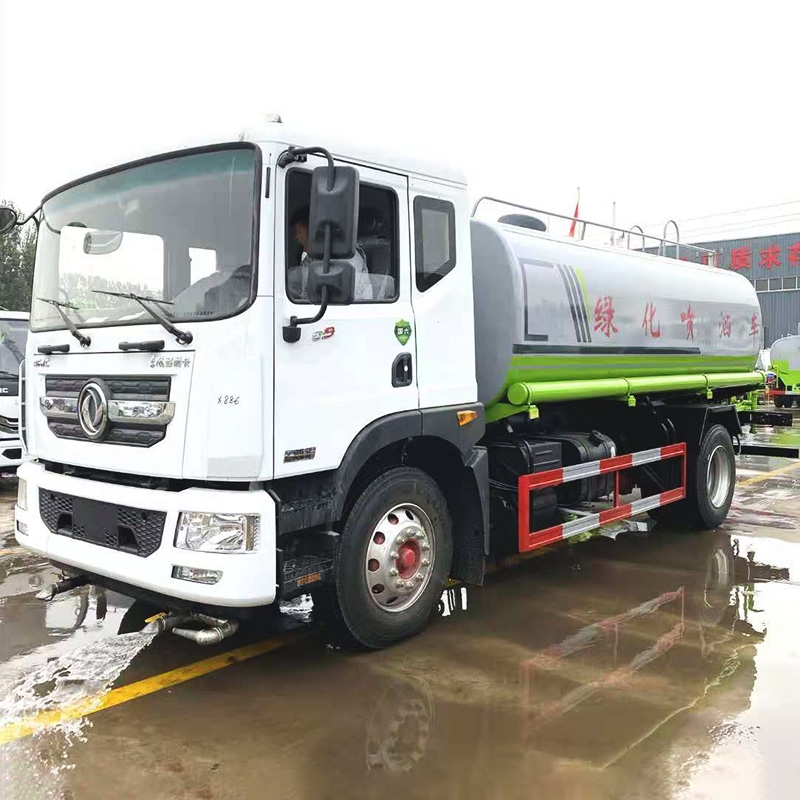 15方灑水車(chē)